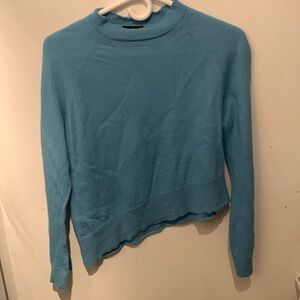 Stunning Light Aqua Nicole Miller Diagonal Cut 100% Merino Wool Crewneck SZ L😍